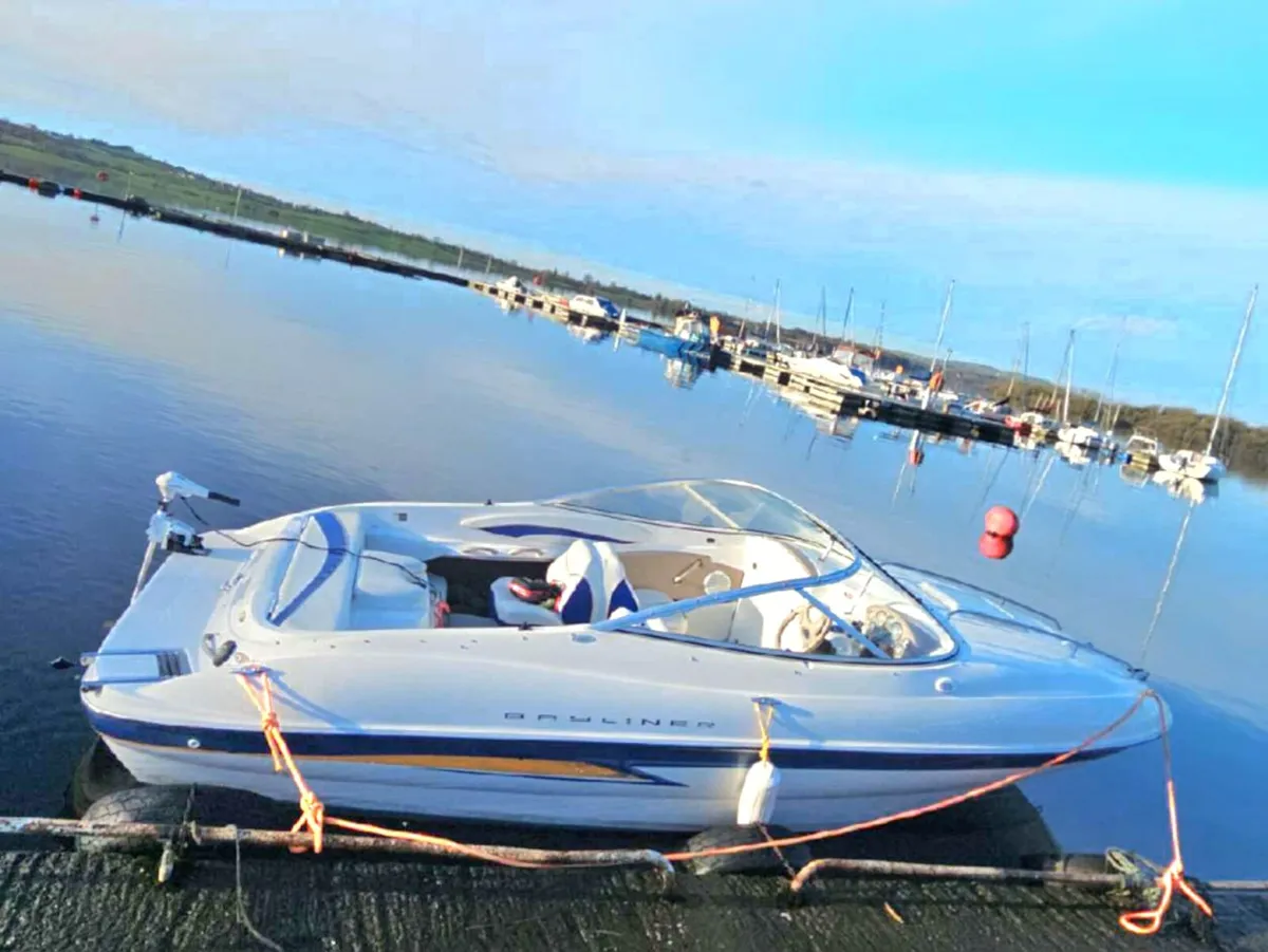 Bayliner 602 cuddy sports Family cruiser 4.3 v6 - Image 1