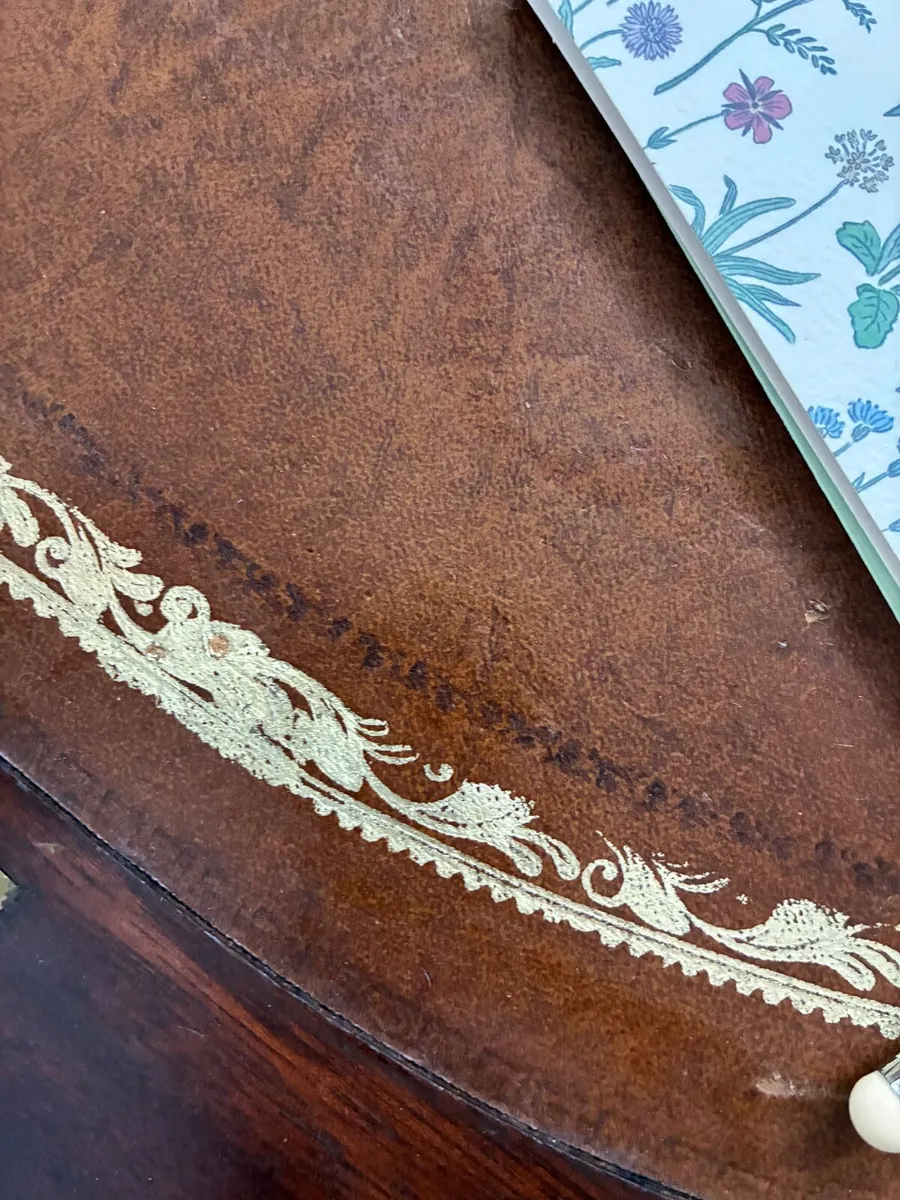 Writing Bureau - Image 4