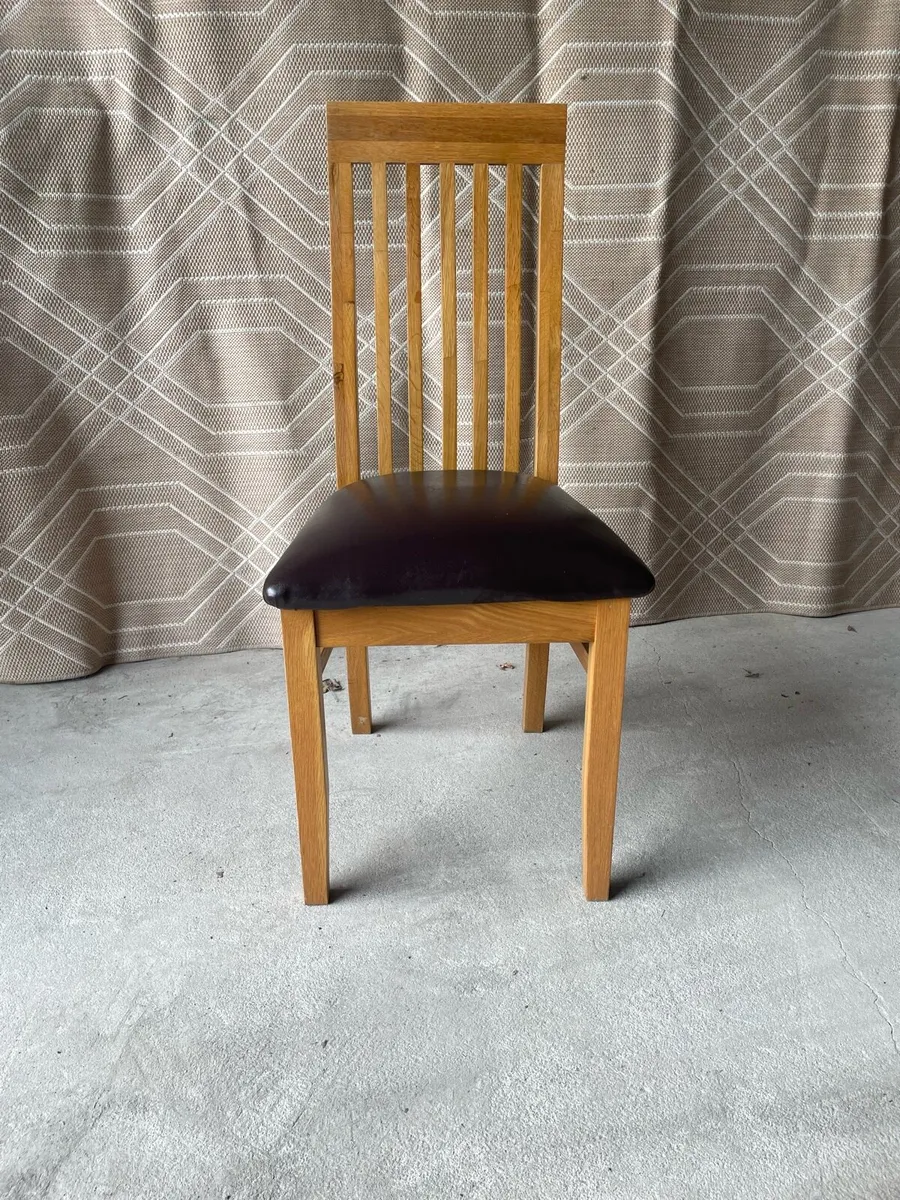 Solid Kitchen Table and Chairs with Bench - Image 4