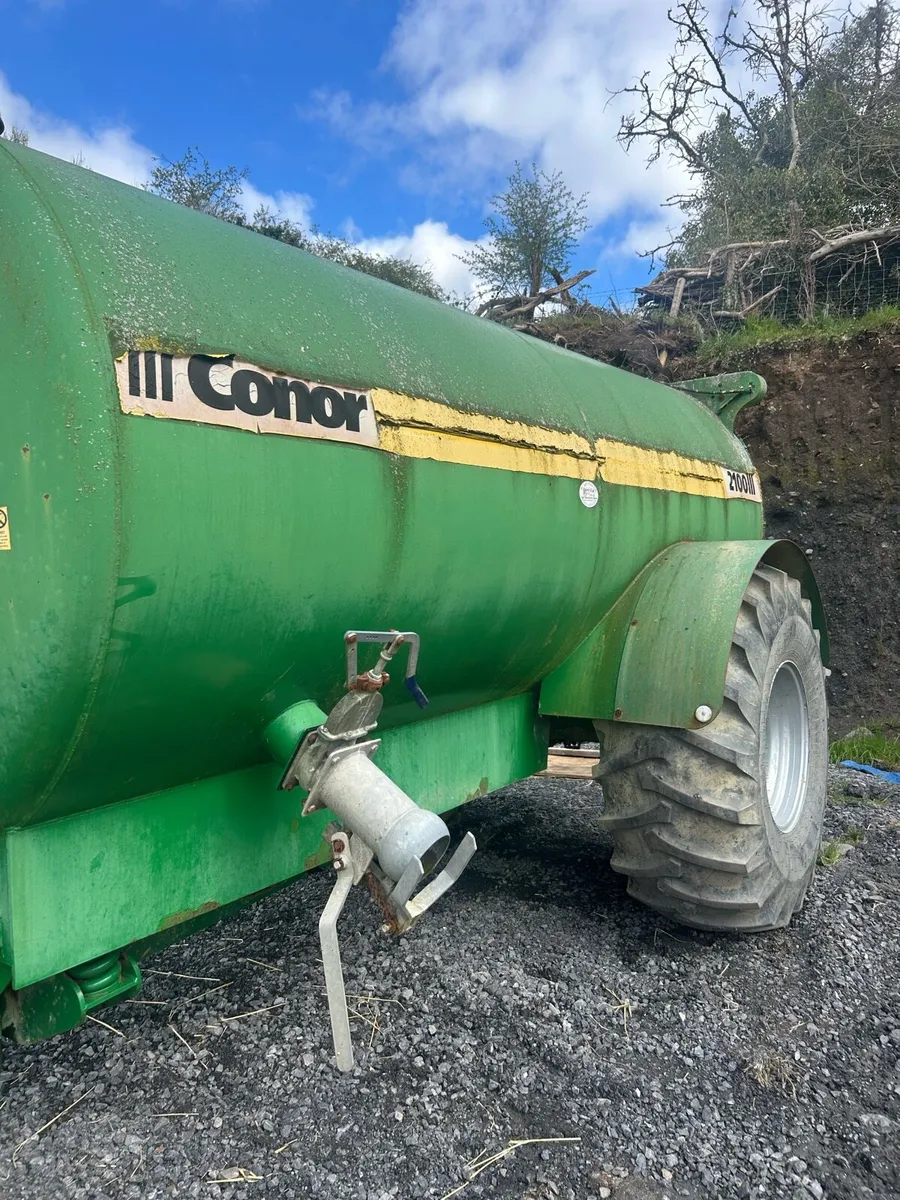 Slurry tanker - Image 1