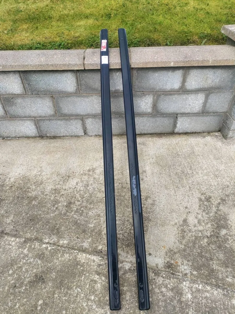 Maxton golf 7 GTI side skirts - Image 4