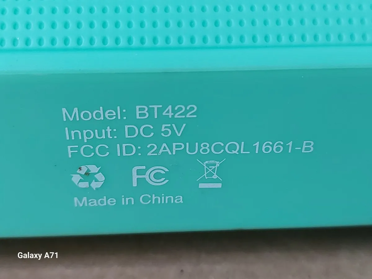 BT422 wireless Bluetooth speaker - Image 3