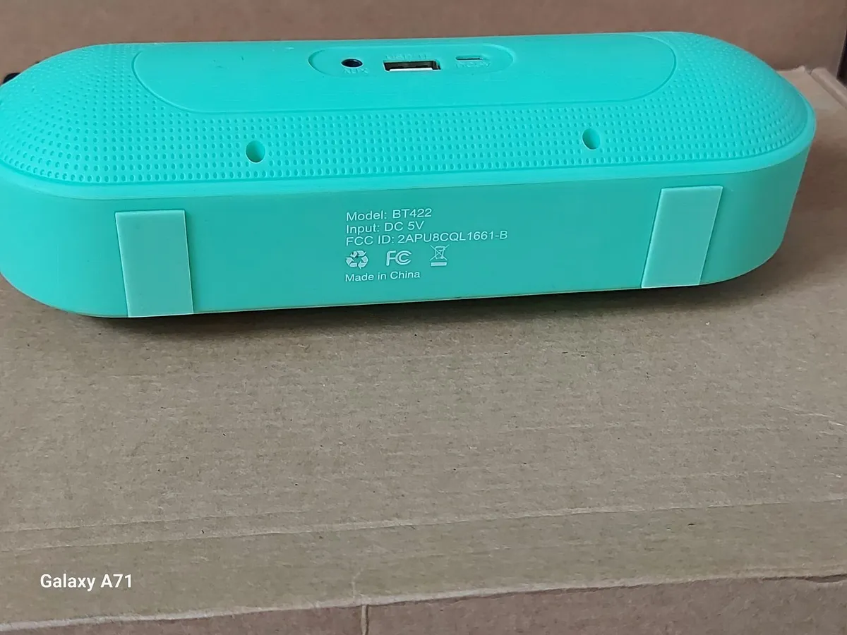 BT422 wireless Bluetooth speaker - Image 4