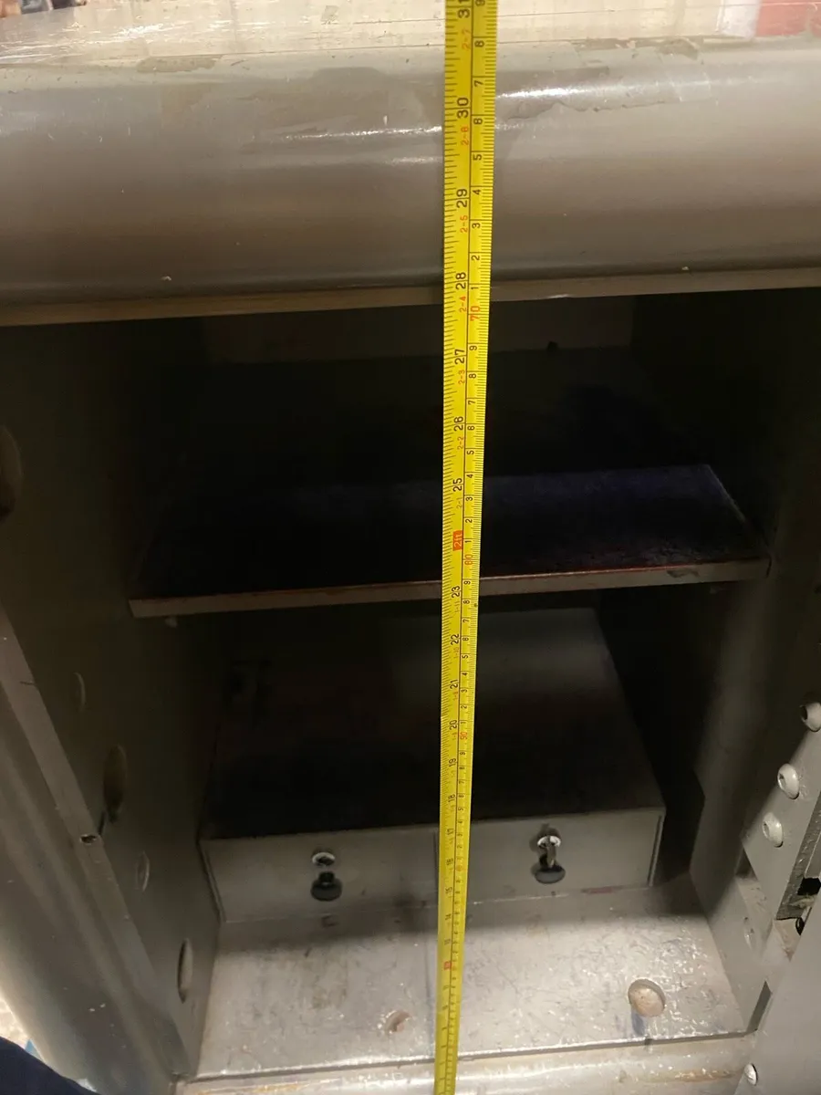 Chubb heavy duty safe - Image 2