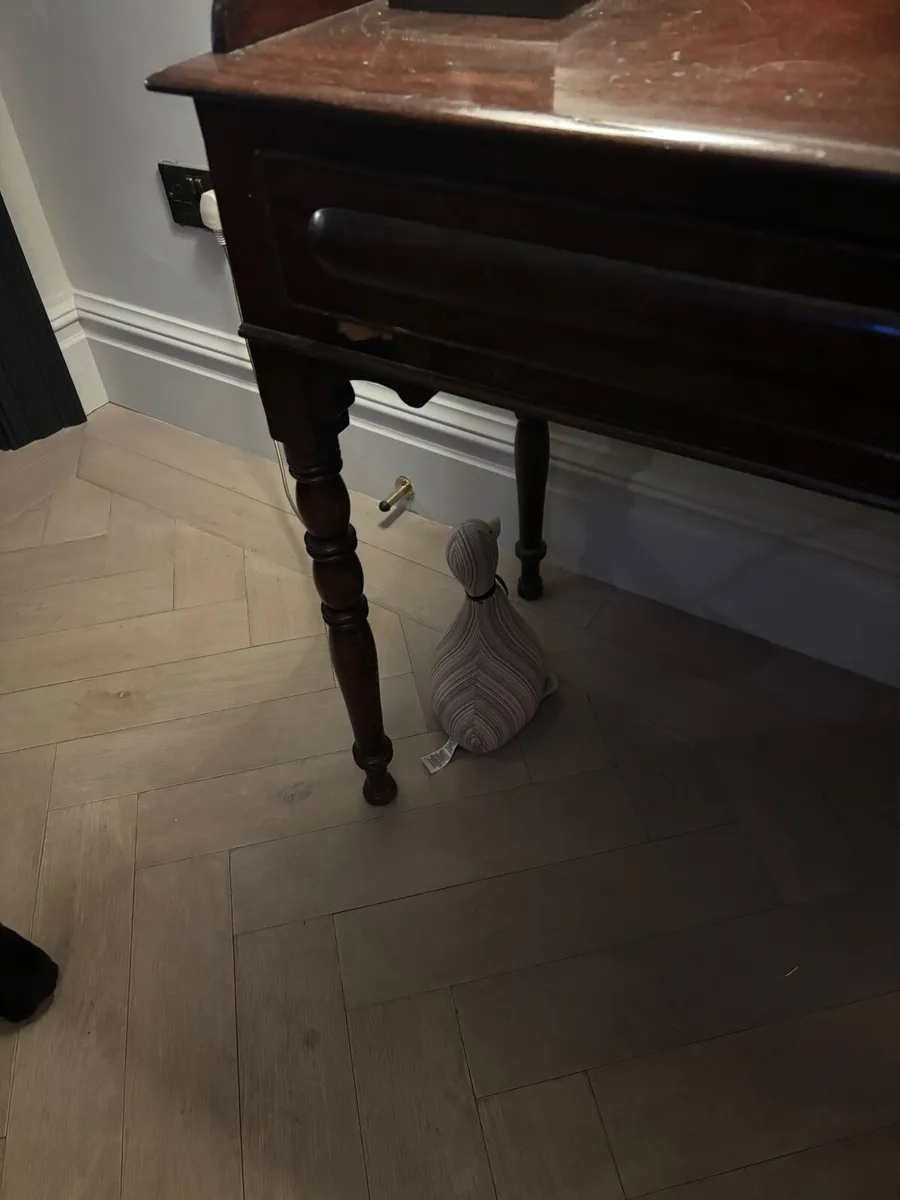 Georgian style mahogany writing desk - Image 2