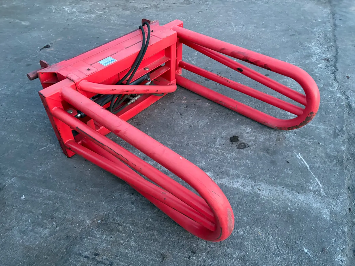 Square Bale Grab - Image 3