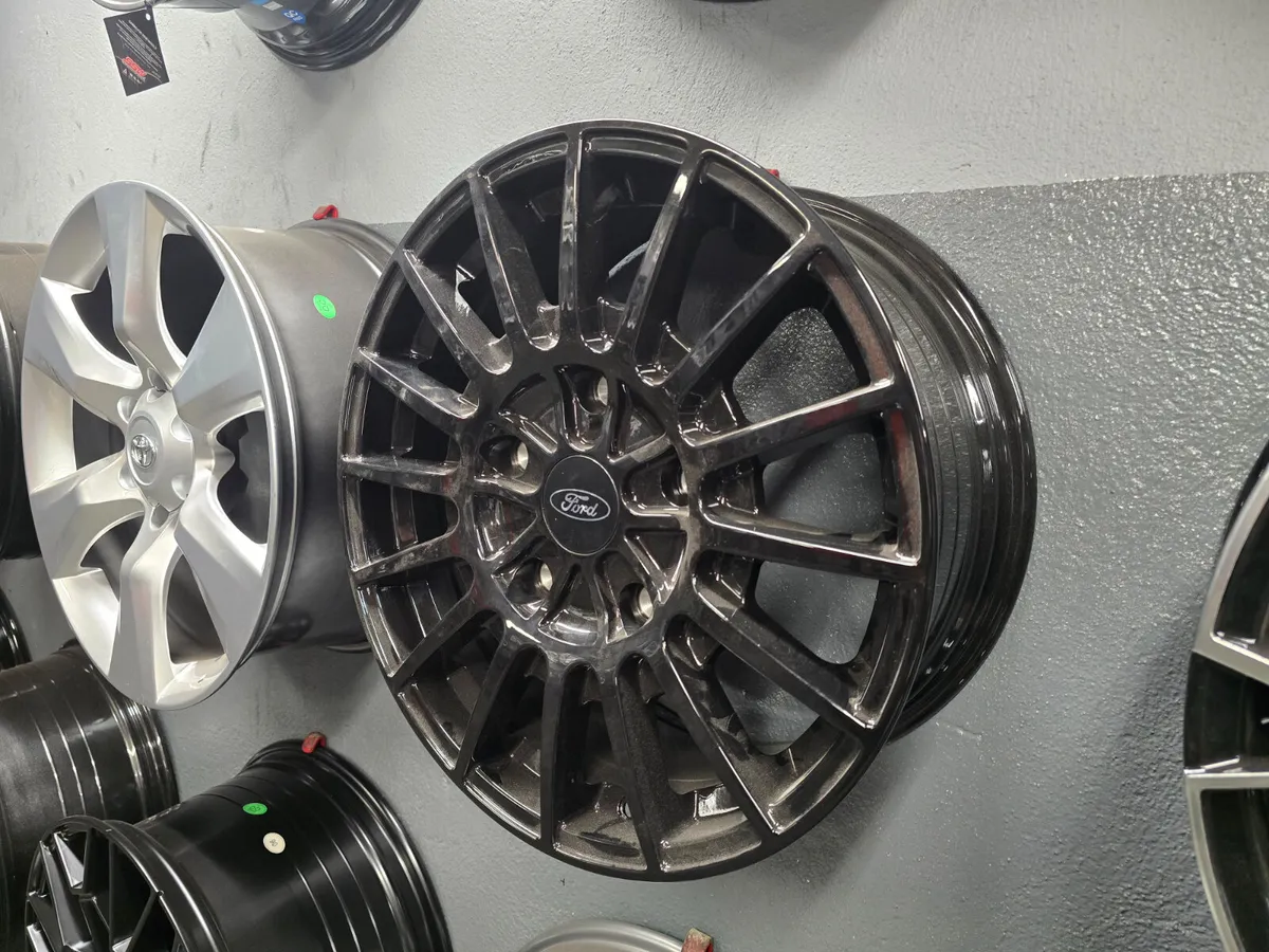 **Special** 18" Ford Transit Motion R Style