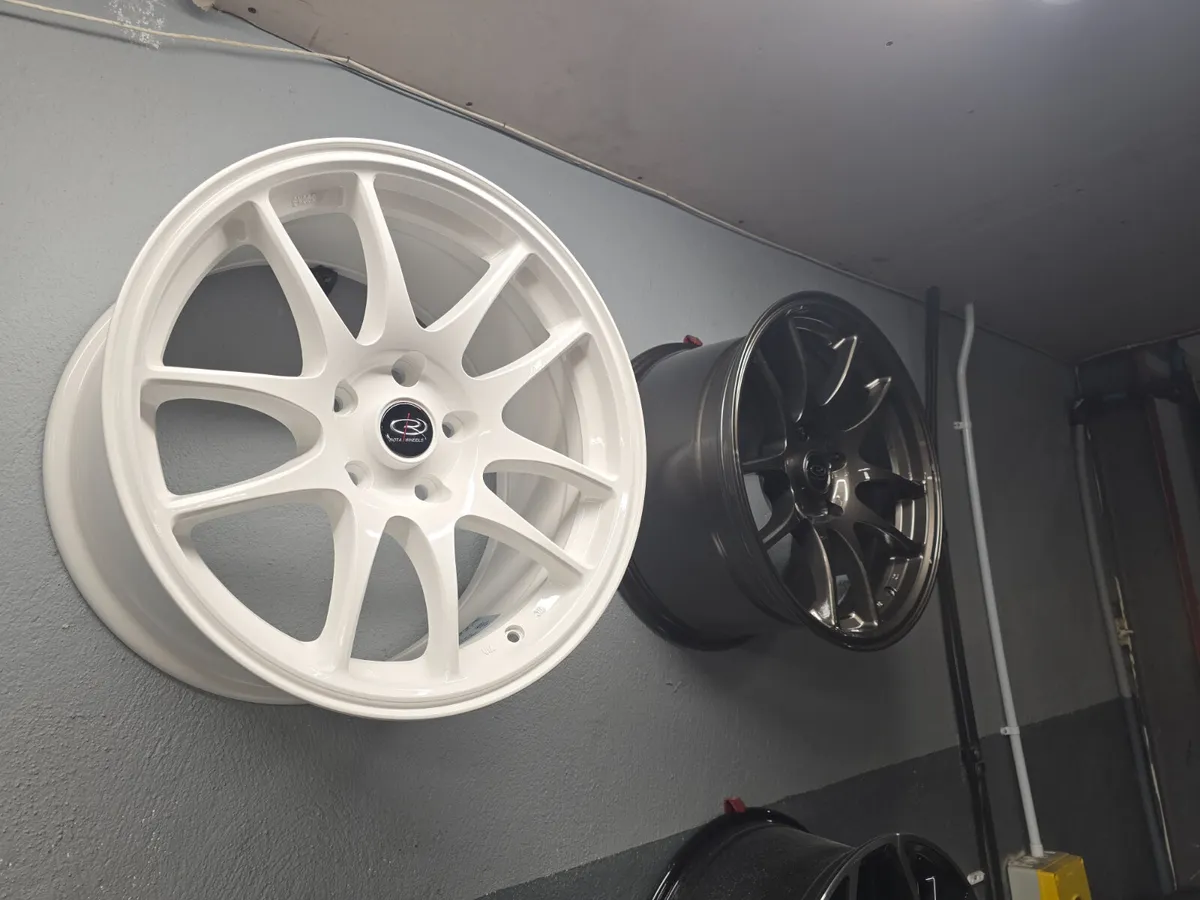 **Special** 17" ROTA Torques - Image 1