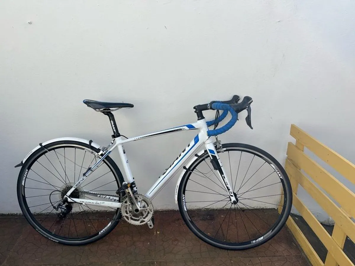 Road bike Giant Defy Aluxx SL - Image 3