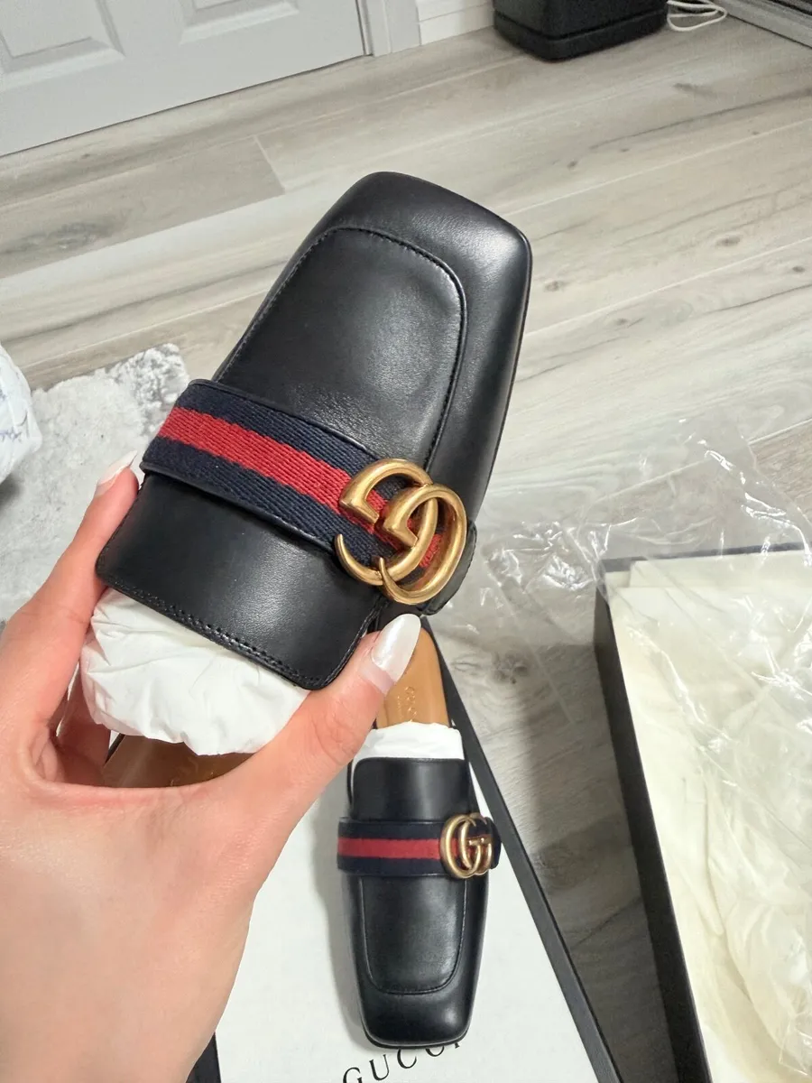 Gucci GG Slides – Black Leather (Size 35.5) - Image 3