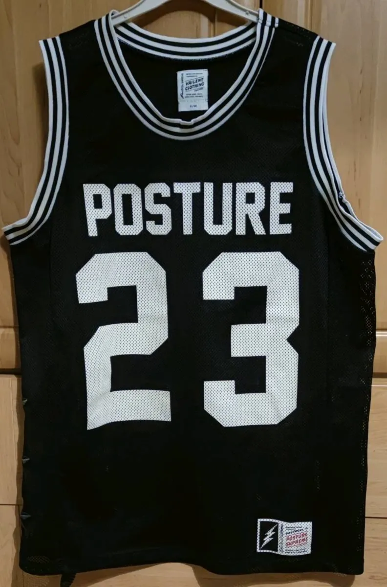 Gym shirt M/L - Image 1