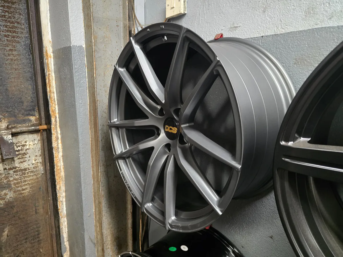 **Special** 20" DCS-001