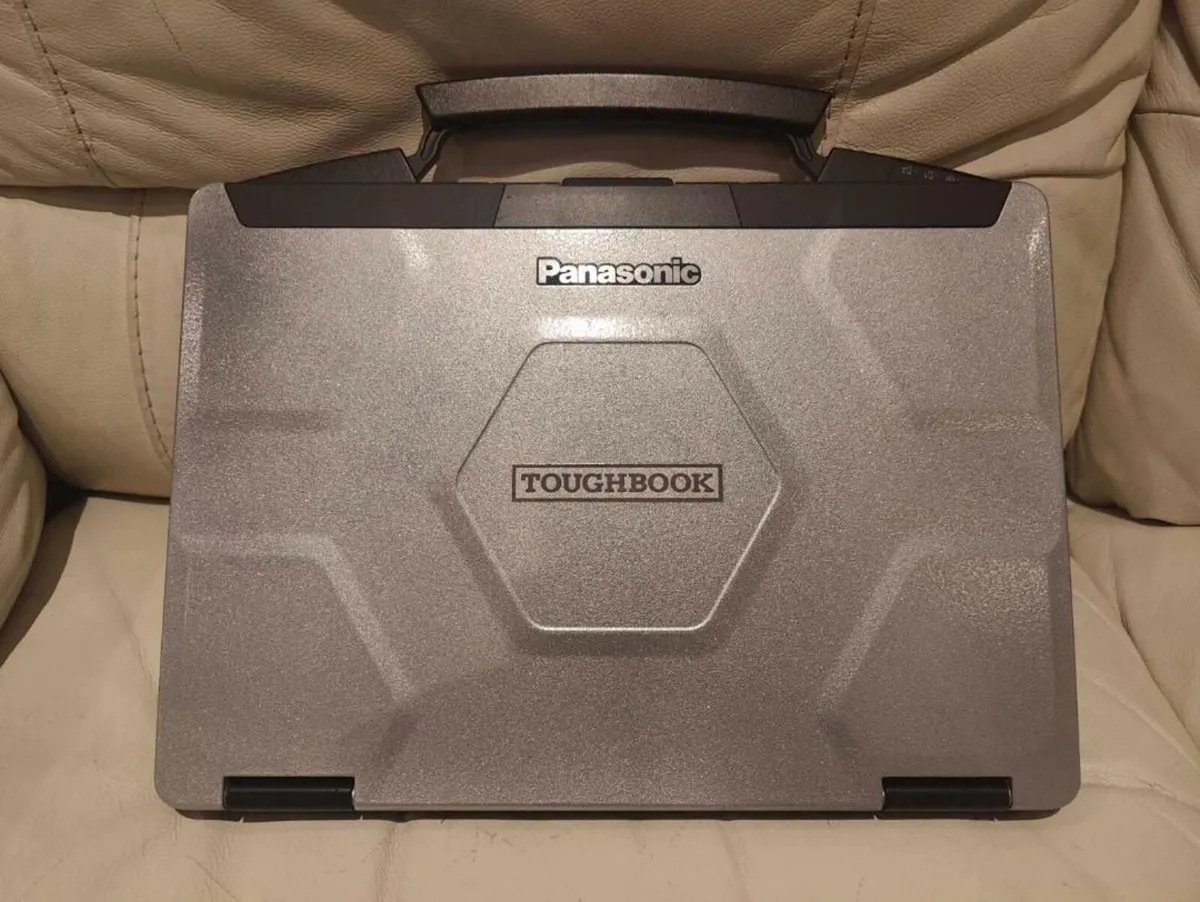Panasonic Toughbook CF-54 Rugged i5 12GB 256GB SSD - Image 4