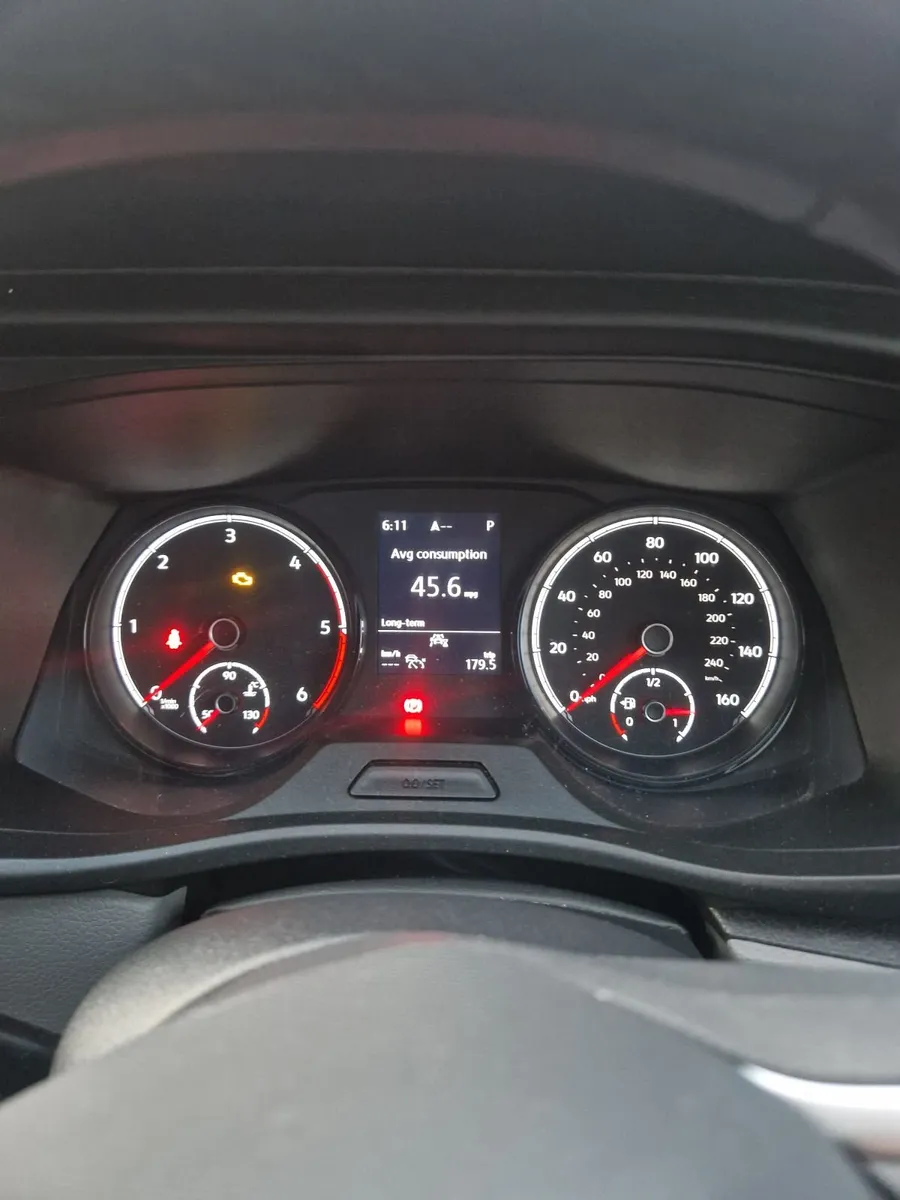 Volkswagen Transporter €36500 +vat - Image 4