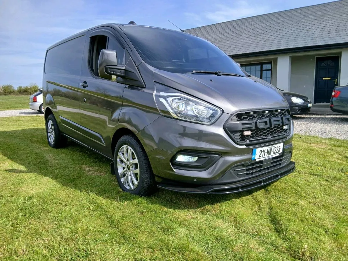 FORD TRANSIT CUSTOM LIMITED - Image 1