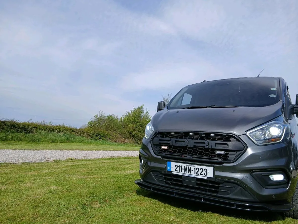 FORD TRANSIT CUSTOM LIMITED - Image 2