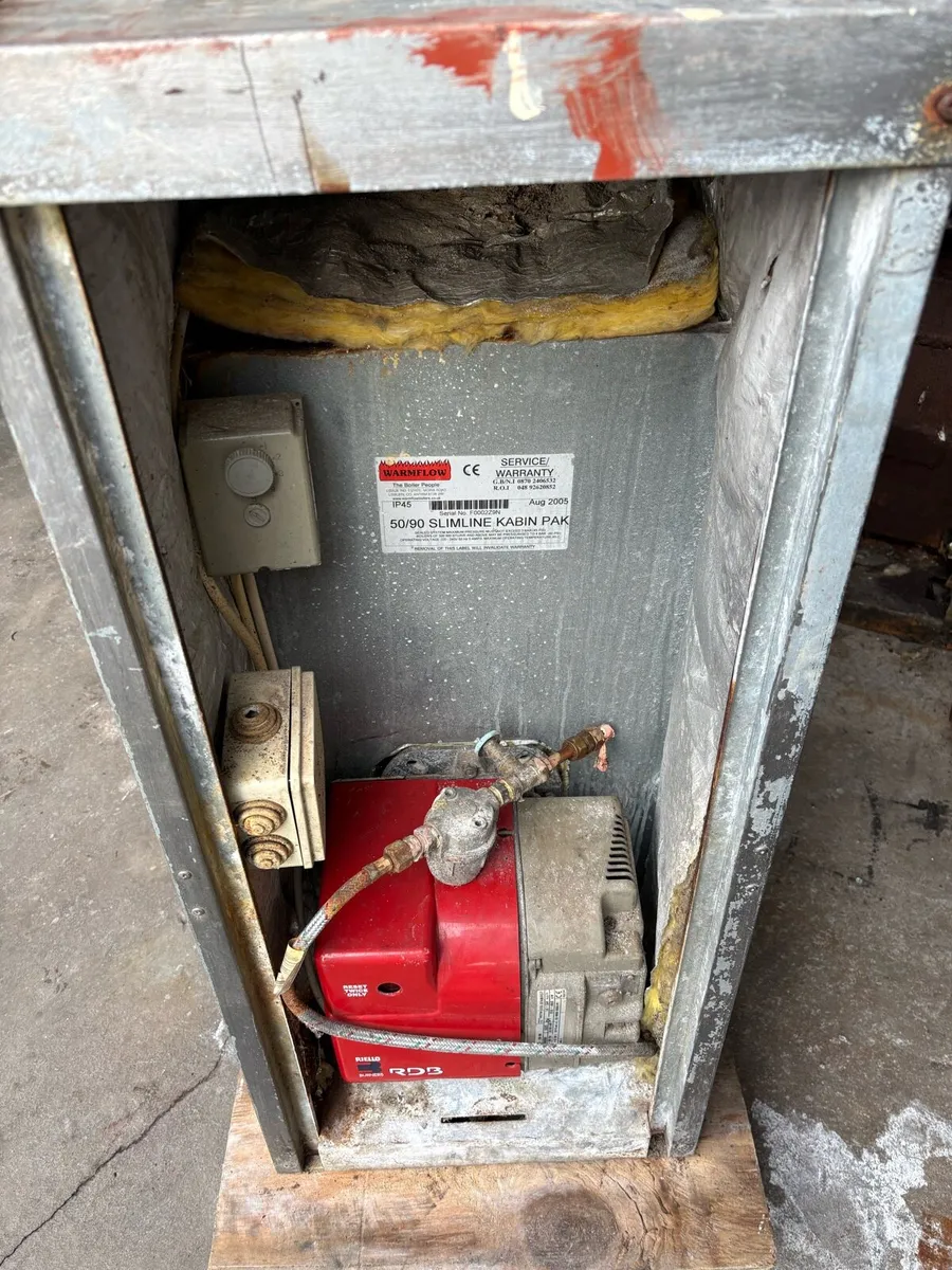 Oil boiler - Image 1