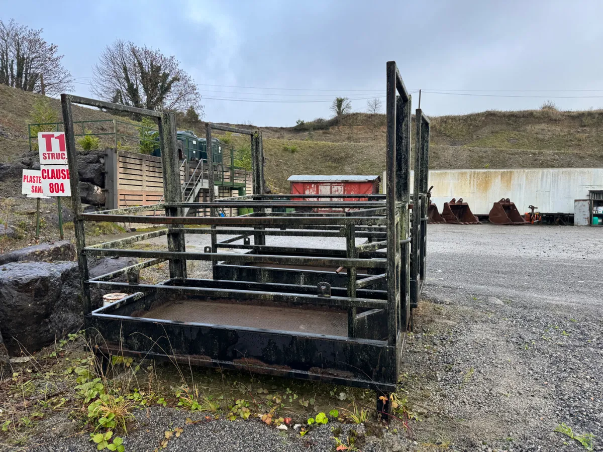 Access Platform For Loader / Teleporter - Image 2