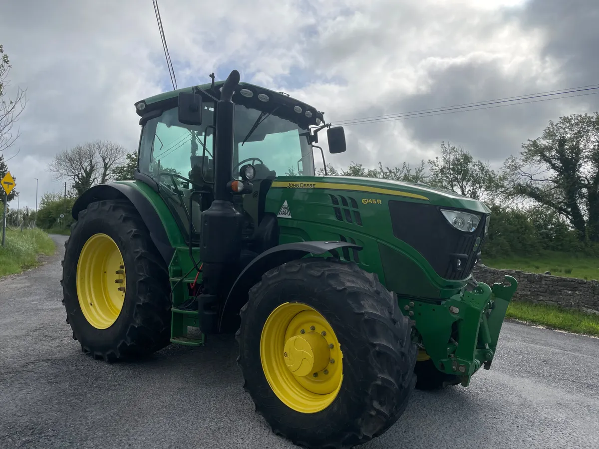 2017 John Deere 6-145R - Image 4