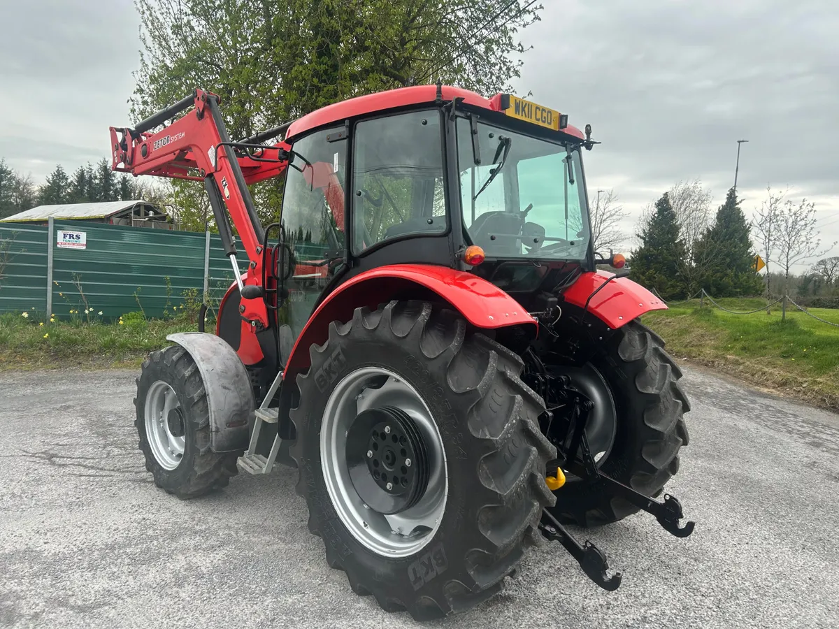 2011 Zetor Proxima 85 with Loader - Image 2