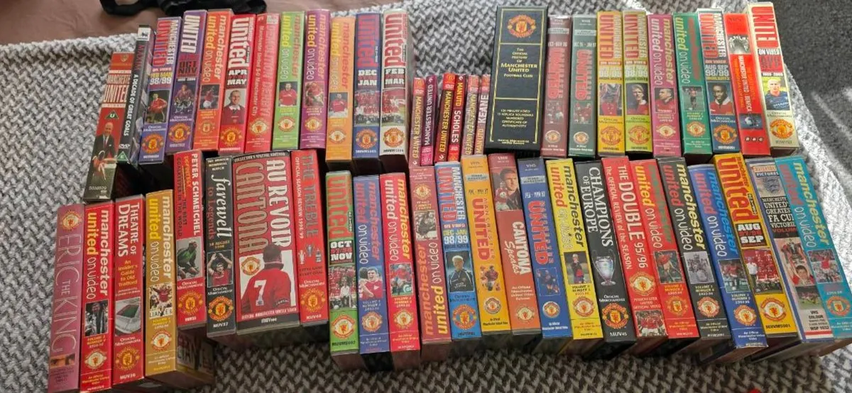 VHS VIDEO TAPES MANCHESTER UNITED - Image 2