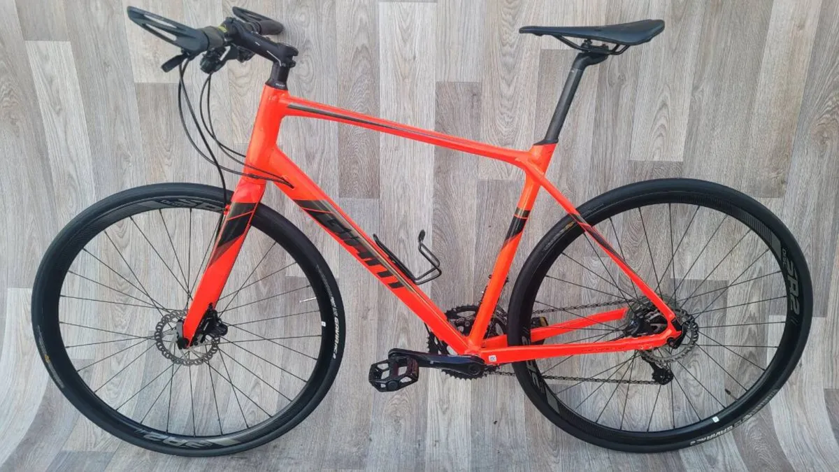 Giant Fastroad - Image 3