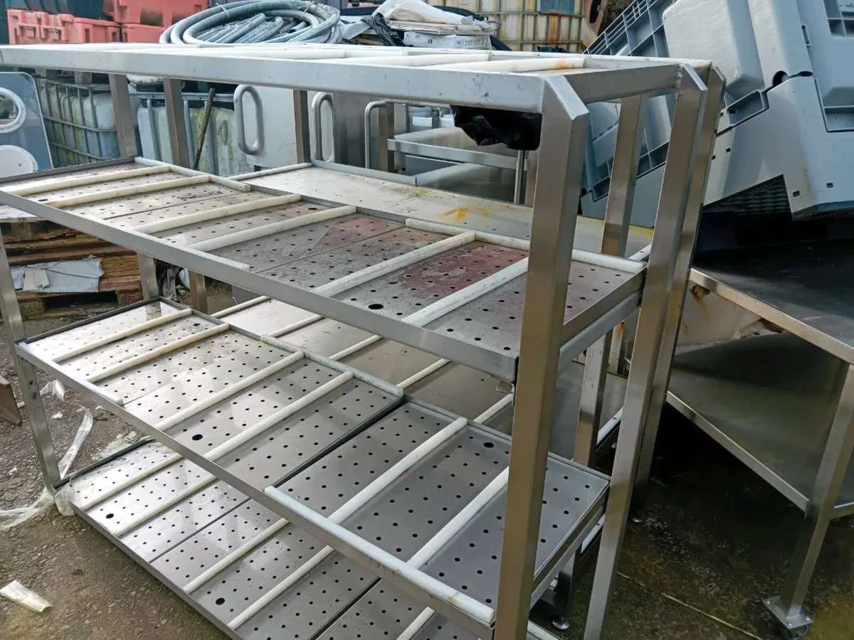 Chemical spill bunds /trays - Image 1