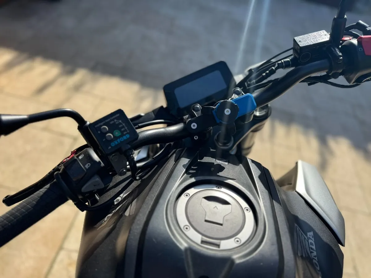 Honda CB125R 2020 - Image 2