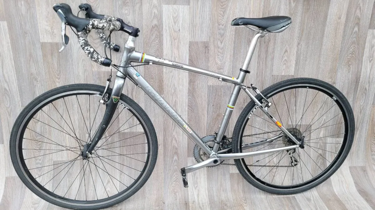 Giant Gravel, Cross bike - Image 1