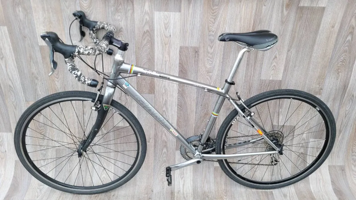 Giant Gravel, Cross bike - Image 2