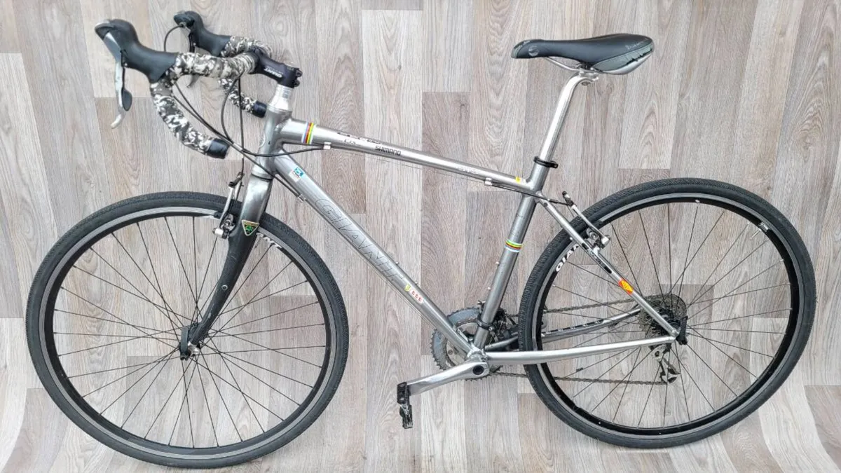 Giant Gravel, Cross bike - Image 3