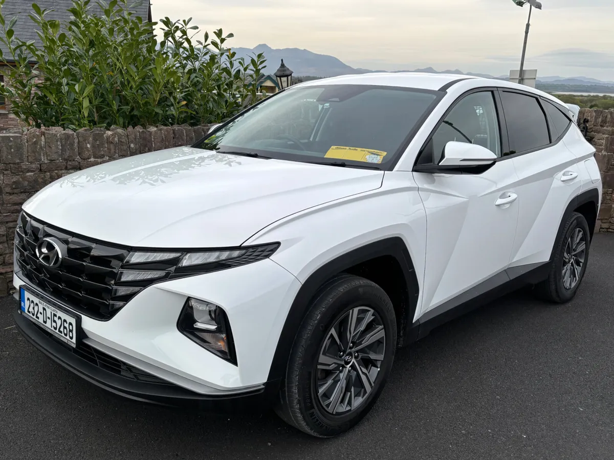 Tucson Commercial Comfort plus only 31000kms - Image 2