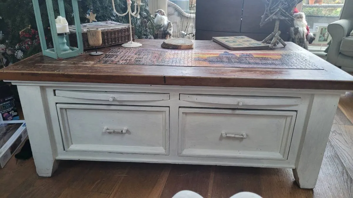 Coffee table - Image 1