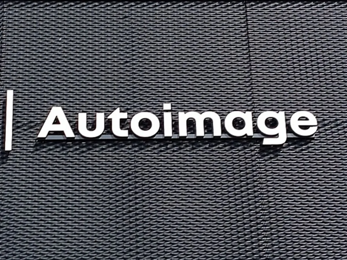 Renault Trafic LL30 DCI 170 BHP SPORT (BLACK)