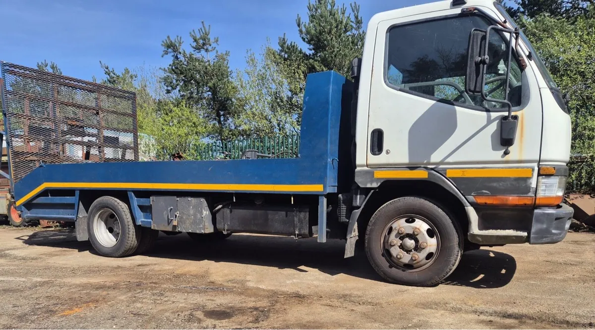 Mitsubishi canter - Image 1