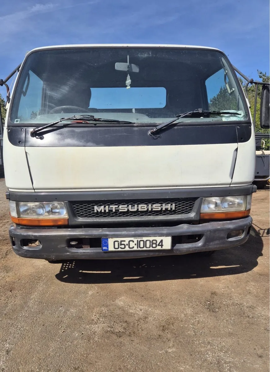 Mitsubishi canter - Image 4