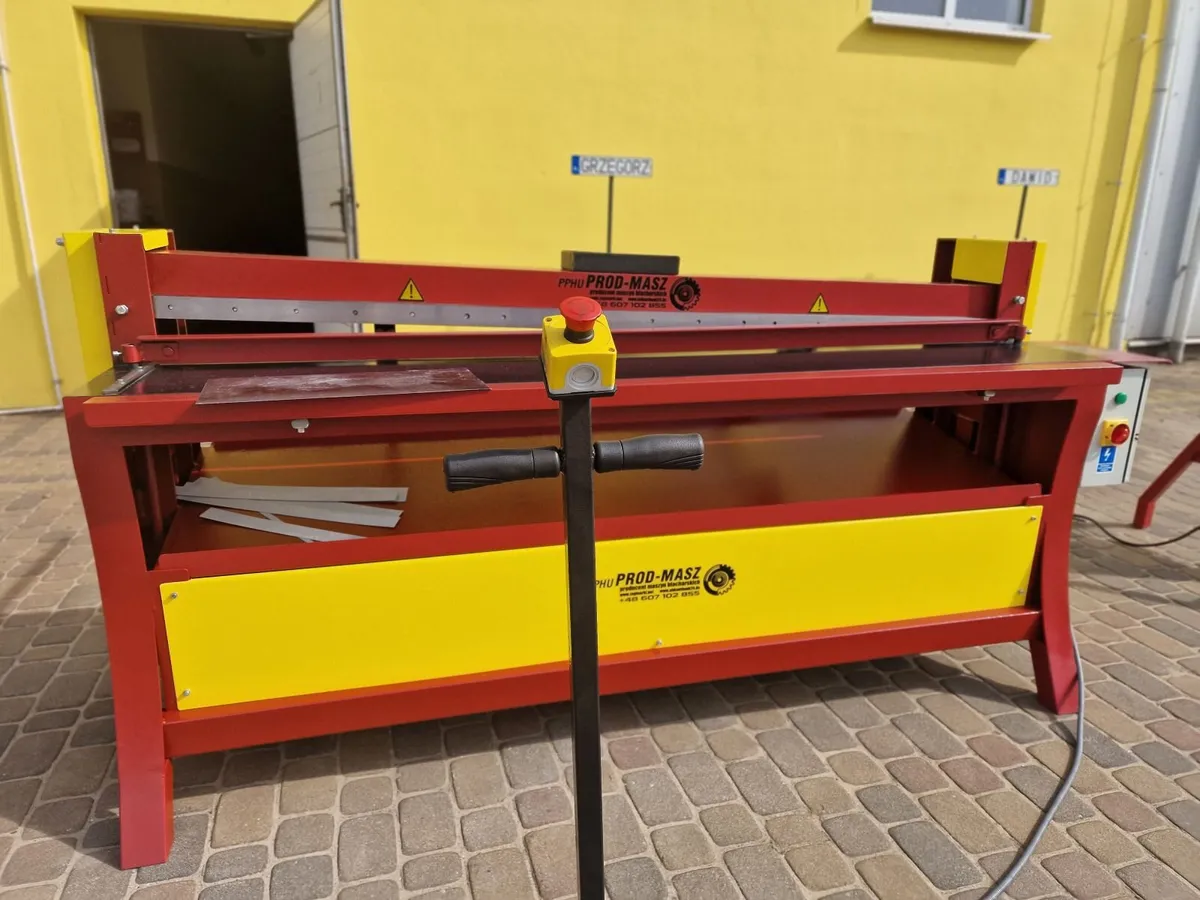 2m hydraulic sheet metal guillotine GLTH-2050/1.2 - Image 1