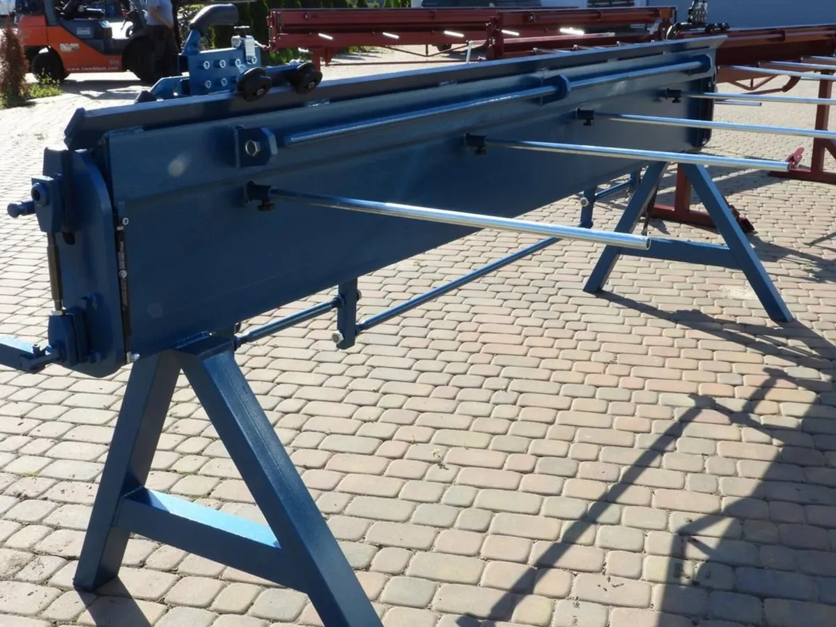 Sheet metal folder 3m-1mm of steel 560KG Strong! - Image 3