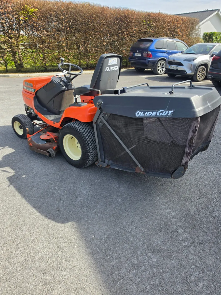 Kubota G21 low dump - Image 3