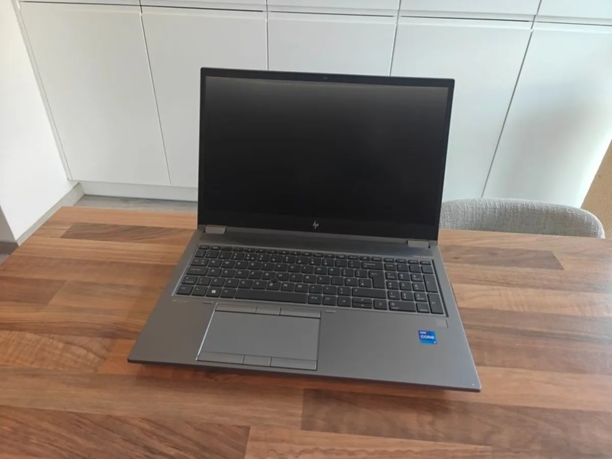 HP ZBook Fury 15.6 G8 | i7 | 32GB | 512GB | 15.6" - Image 1