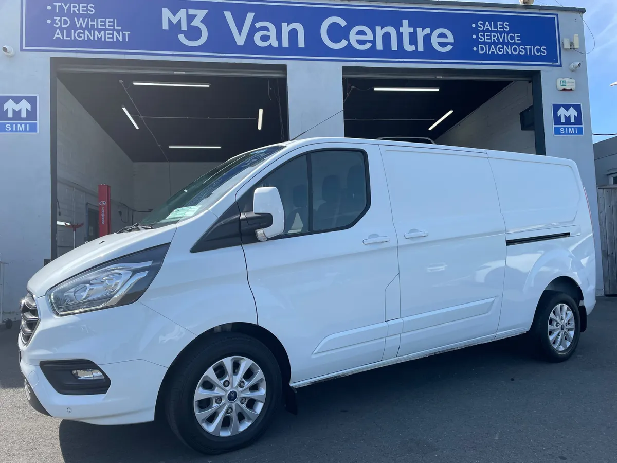 2023 FORD CUSTOM 300 LIMITED EDITION P/V ECOBLUE - Image 1