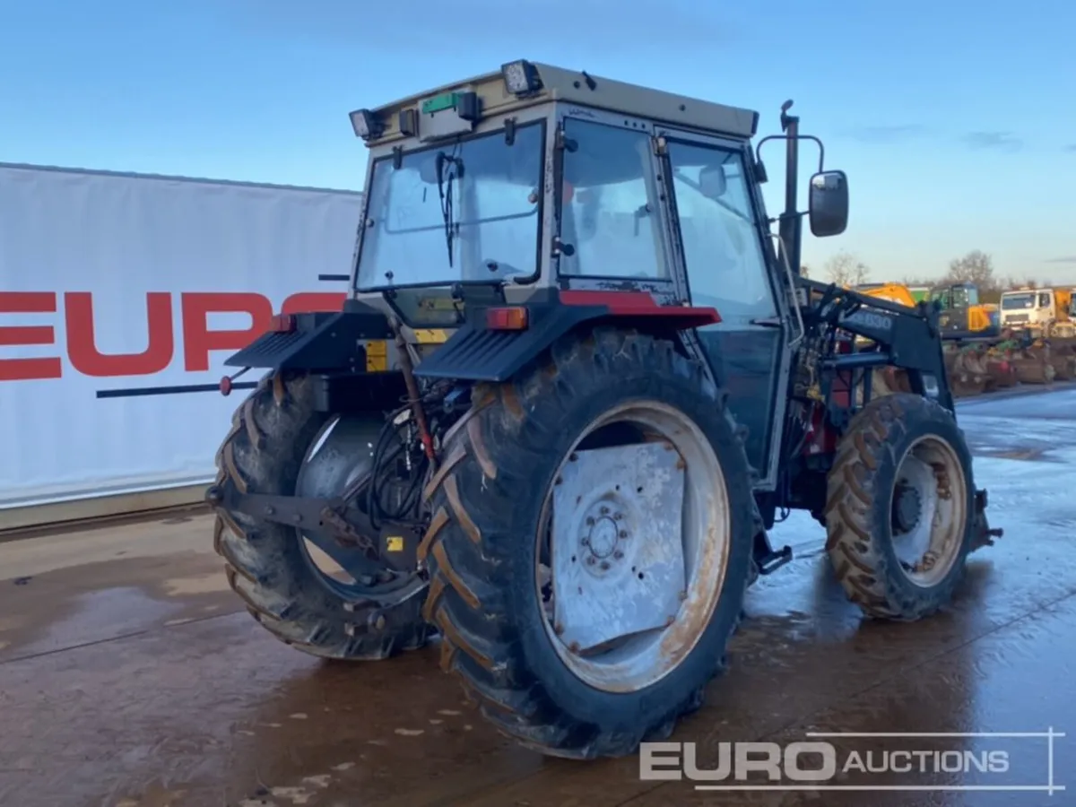 Massey Ferguson 382 - Image 4