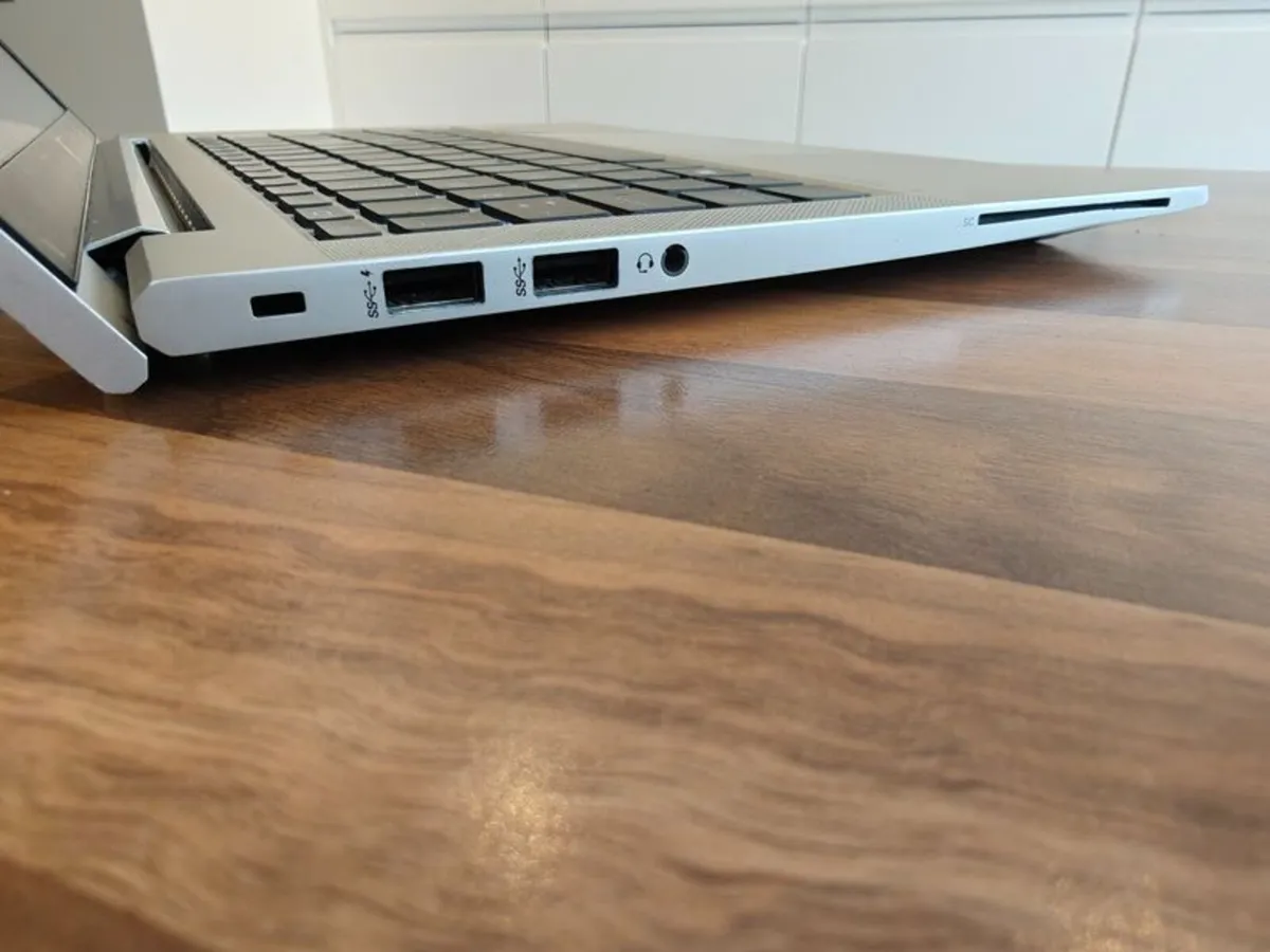 Best HP Elitebook 830 G8 | i7 (11th gen) | 16GB | - Image 3