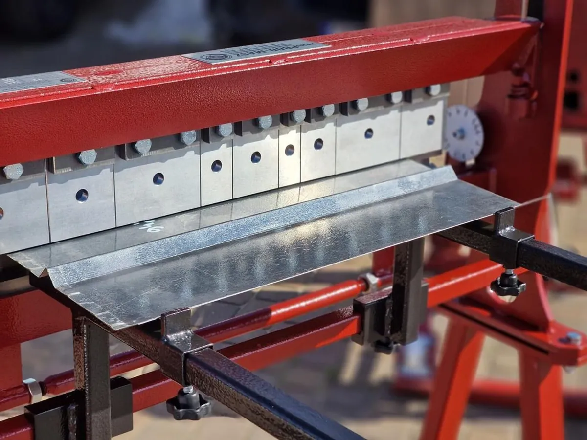 Segmented sheet metal folder 650mm box and pan - Image 4