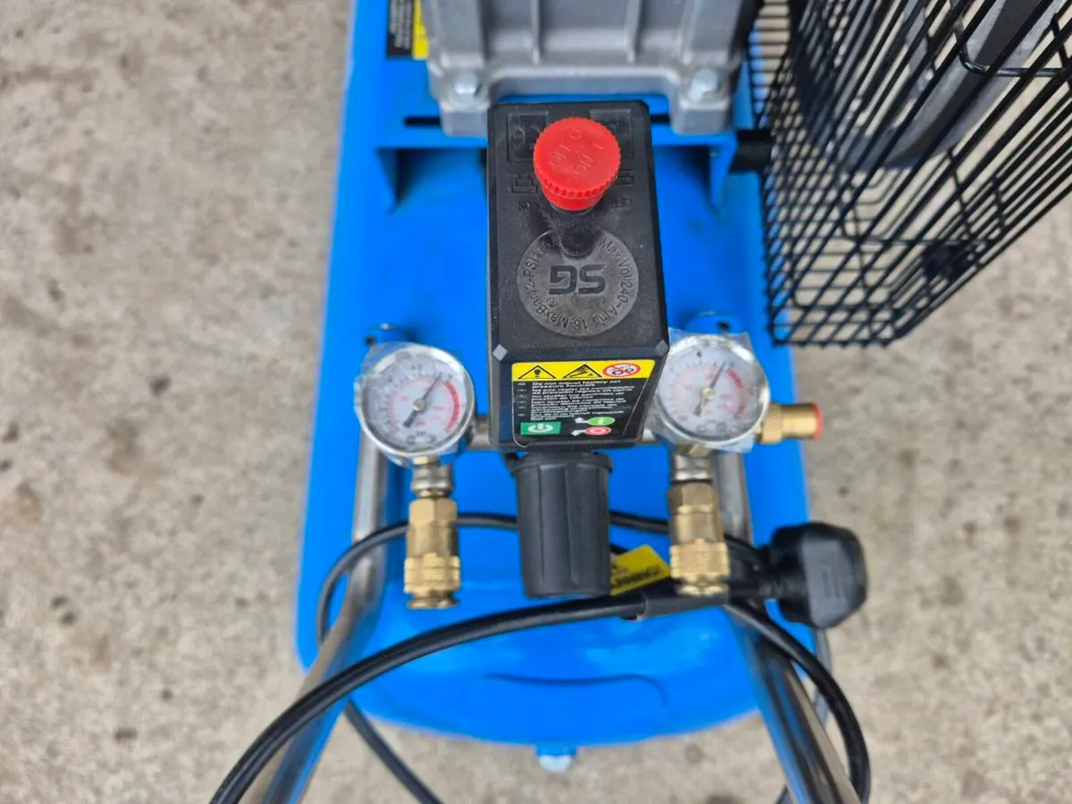 100 Liter compressor - Image 2