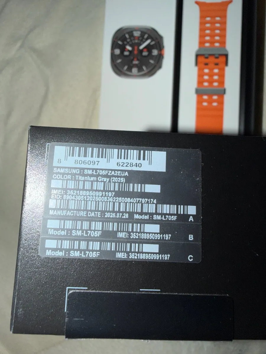 Samsung Galaxy Watch Ultra (2025) - Image 2