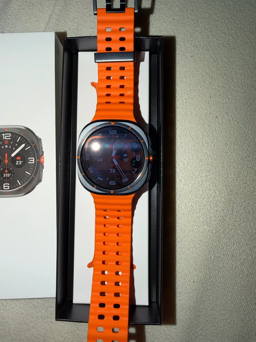 Samsung Galaxy Watch Ultra (2025) - Image 4