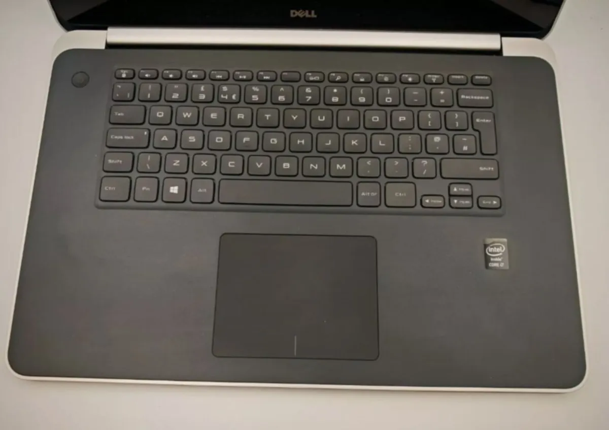 Dell XPS 15 9530 TOUCH QHD+ i7 16GB 512GB NVIDIA - Image 4