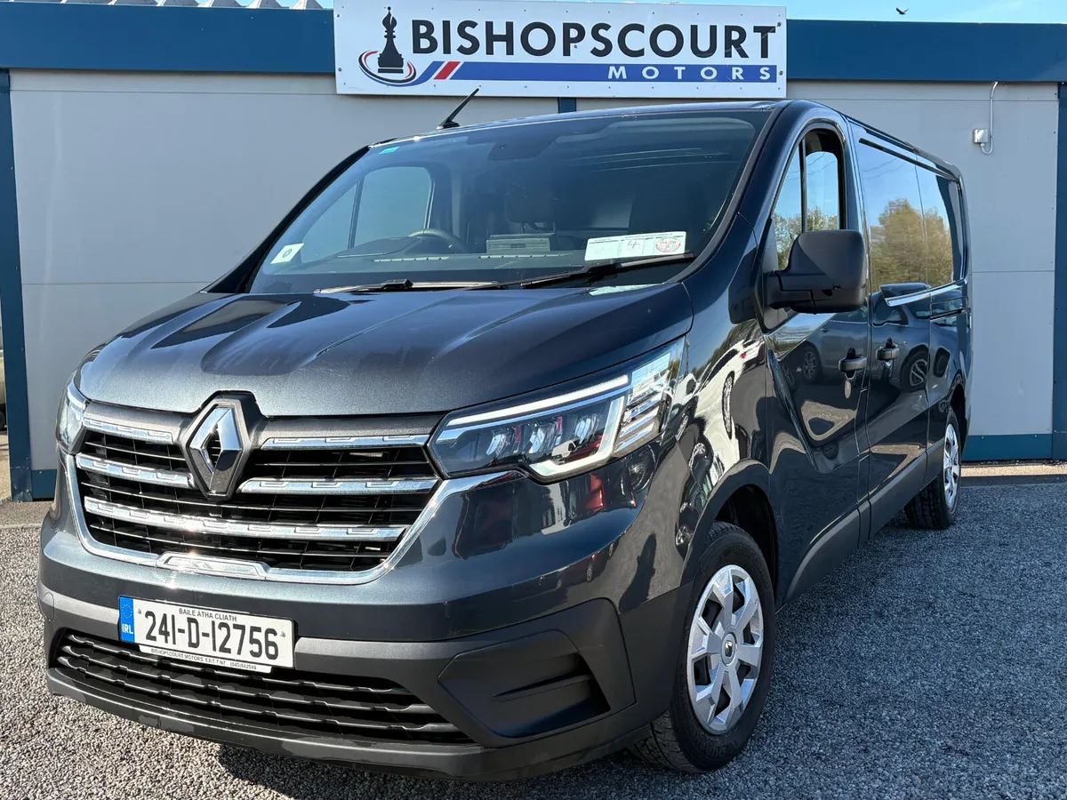 Renault Trafic 2024 - Image 1