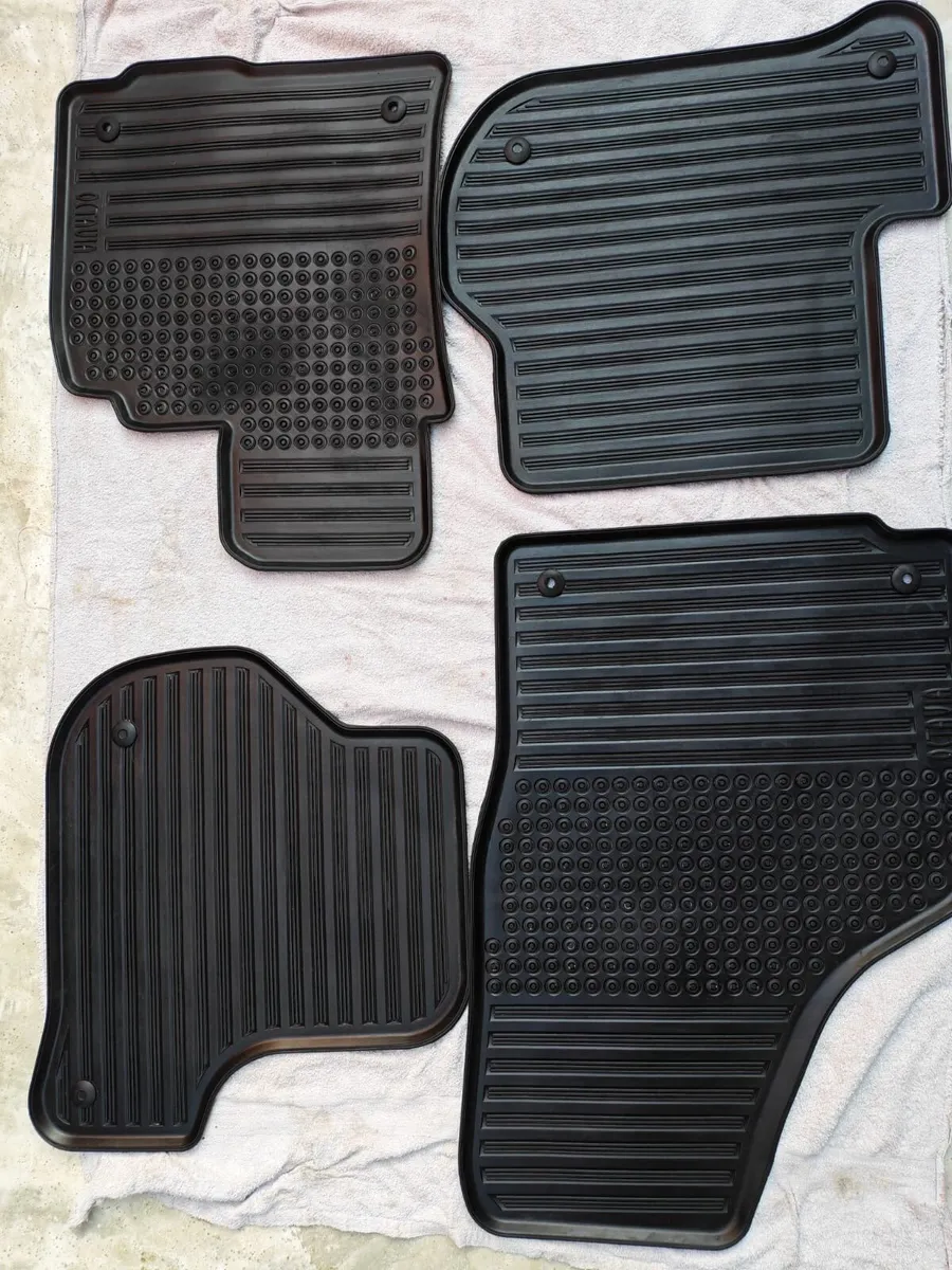 Skoda Octavia mk2 accessories - Image 1